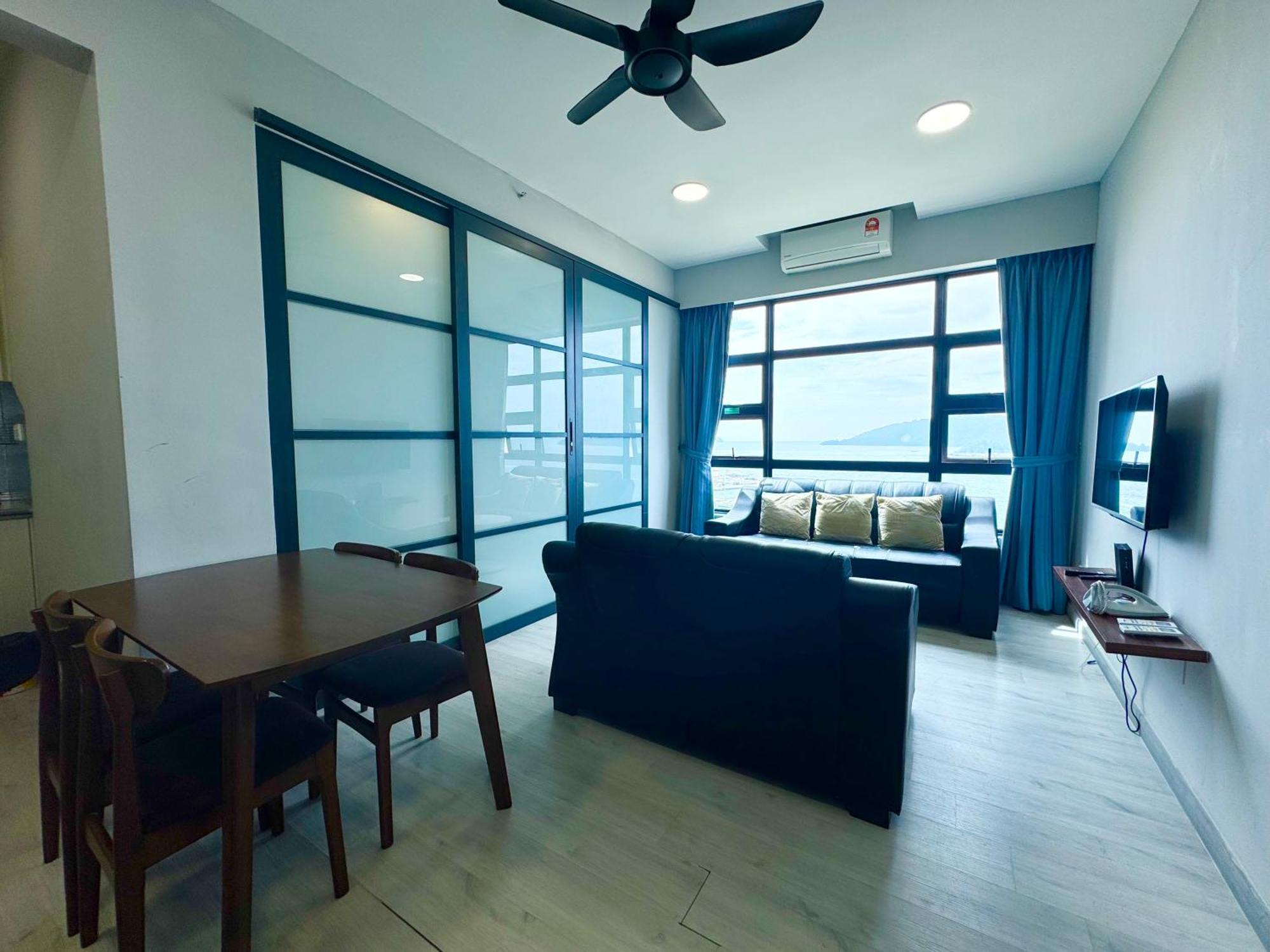 Sunset Seaview Vacation Condos @ Jesselton Quay Kota Kinabalu Extérieur photo